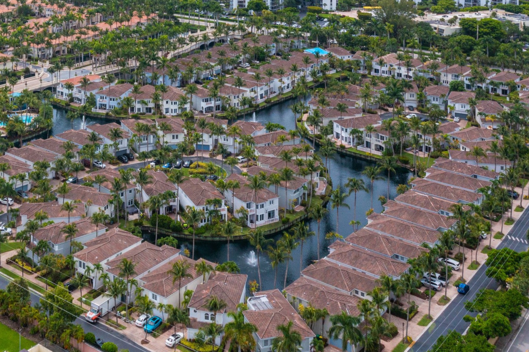 untitled-47.jpg-vsuniqueid-60e78601bcfe7